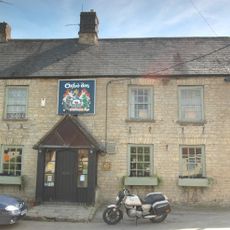 The Oxford Arms Public House And Adjoining Cottage