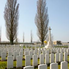 Oosttaverne Wood Cemetery
