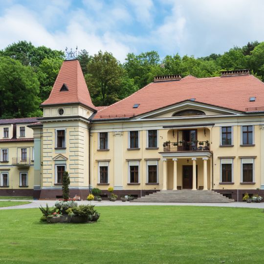 Oppersdorfe's park and palace in Ołdrzychowice Kłodzkie