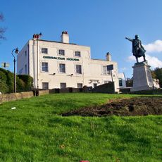 Statue of Thomas Waghorn