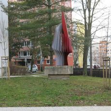 Kovová plastika v ulici Generála Klapálka v Kralupech nad Vltavou