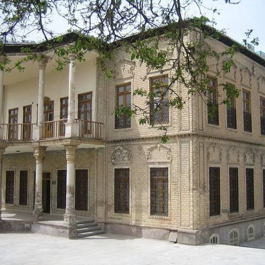 Sardar Mofakham Mansion