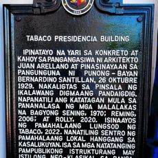 Tabaco Presidencia Building historical marker