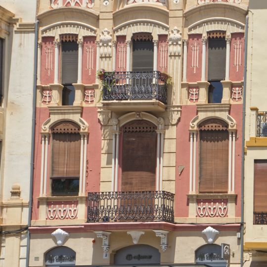 Casa Alcon