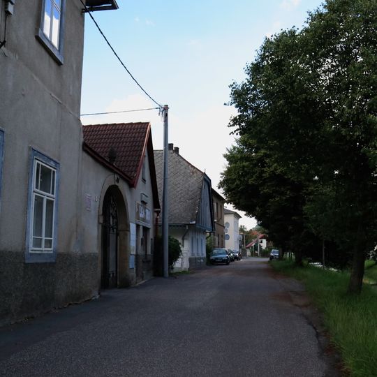 Pelclovo nábřeží