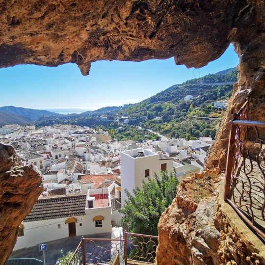 Cueva de las Campanas