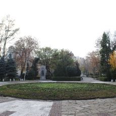 Dondukova Garden