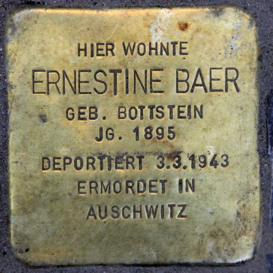 Stolperstein dedicated to Ernestine Baer