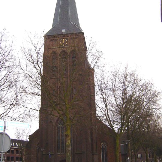 Turm der Sint-Andreaskerk