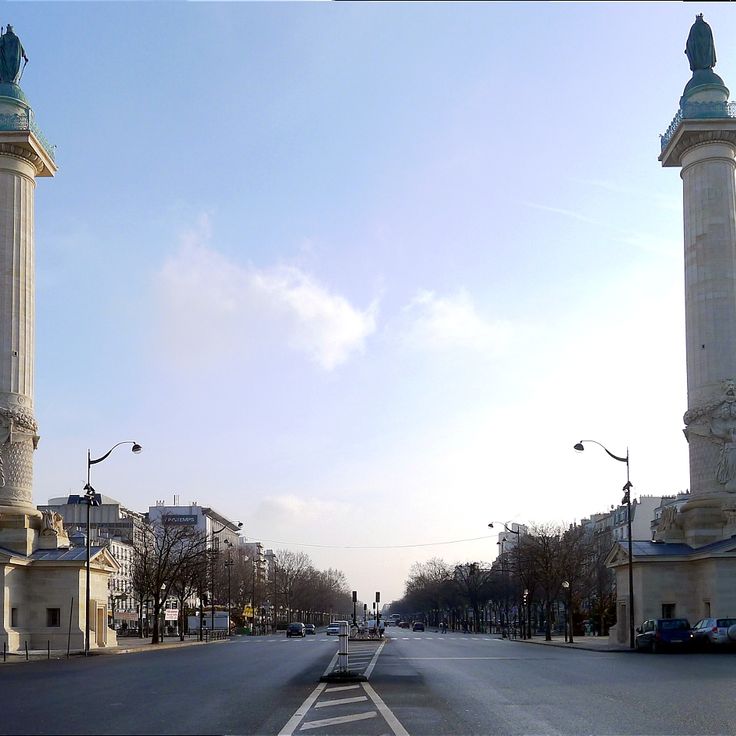 Colonnes du Trône