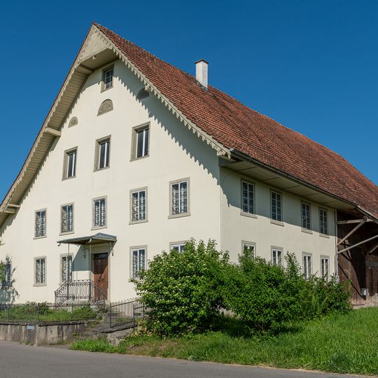 Doppelbauernhaus / Vielzweckbau