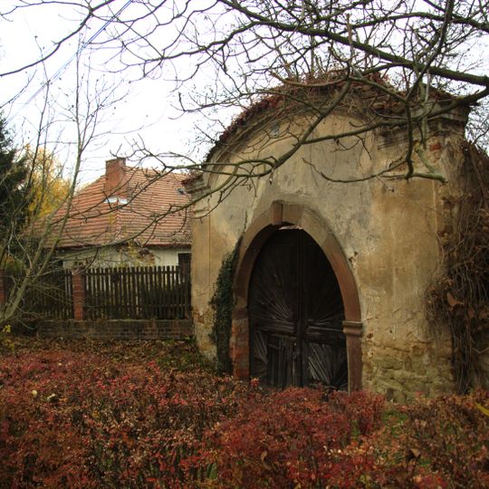 Brána vodního mlýna čp. 17