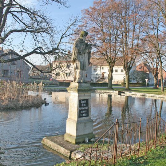 Socha svatého Jana Nepomuckého v Přepychách u Opočna