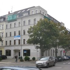 Mietshaus in geschlossener Bebauung, in Ecklage Elisenstraße 1
