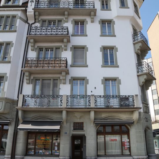 Mietshaus des Unternehmers Hercule Hogg-Mons, Avenue du Midi 17