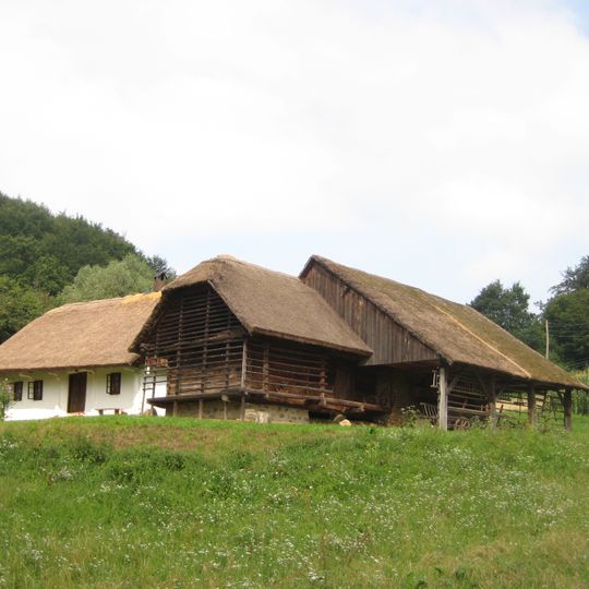 Junež Homestead
