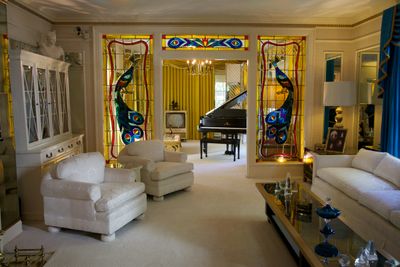 Interior 2
