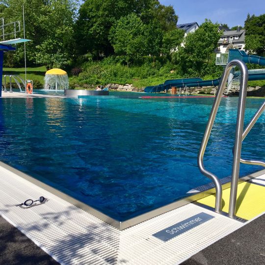 Freizeit-Freibad Usseln