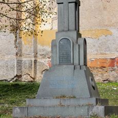 Pomník padlým v Erpužicích