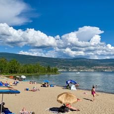 Sun-Oka Beach Provincial Park