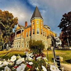 Haskell Free Library and Opera House