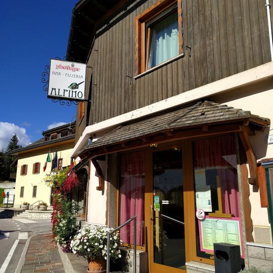 Trattoria Pizzeria Alpino