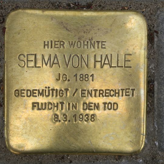 Stolperstein dedicated to Selma von Halle