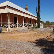 Chiverton House Complex