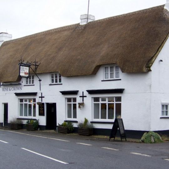 Rose And Crown Inn