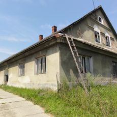 36 Centralna Street in Międzyrzecze Górne