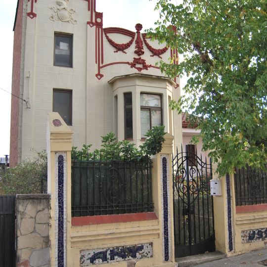 House in carrer Aribau, 3