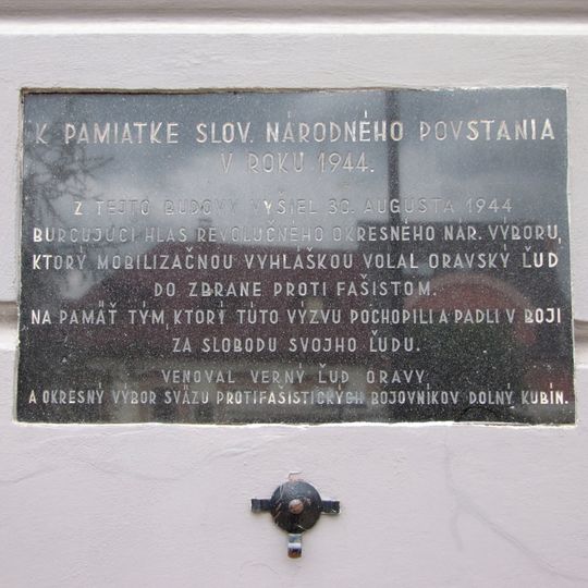 Župný dom, tabuľa pamätná