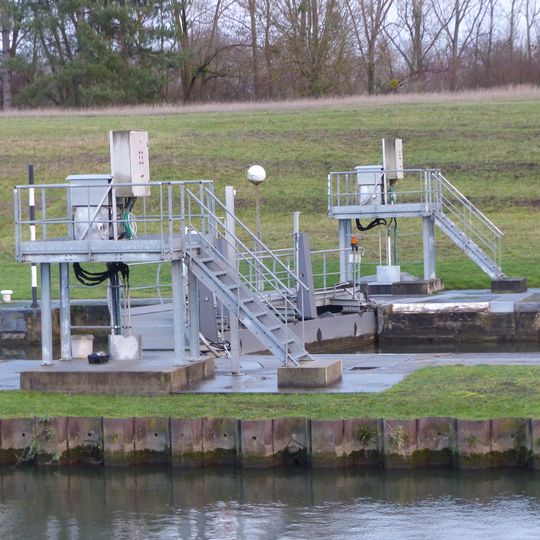 Écluse de Boran-sur-Oise