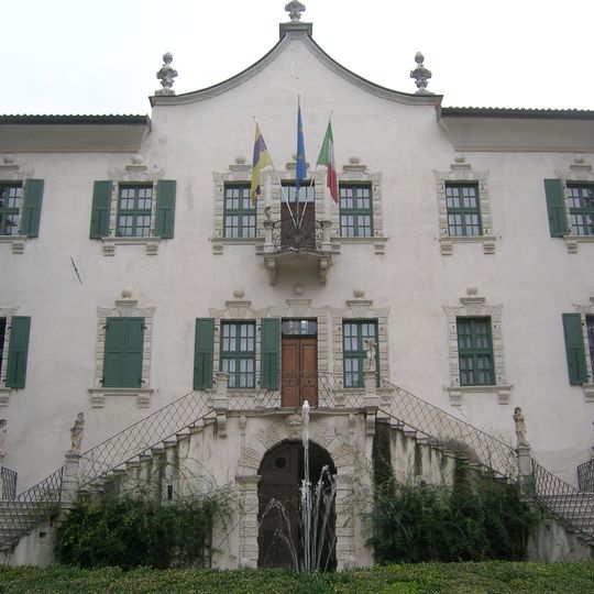 Villa de Mersi