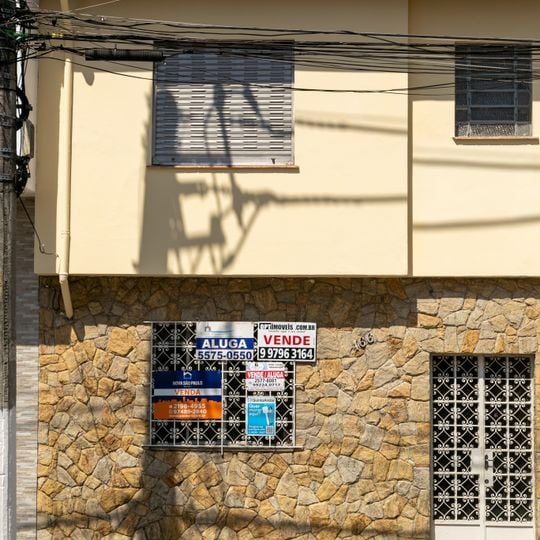 Imóvel à Rua Conceição Veloso, nº 166