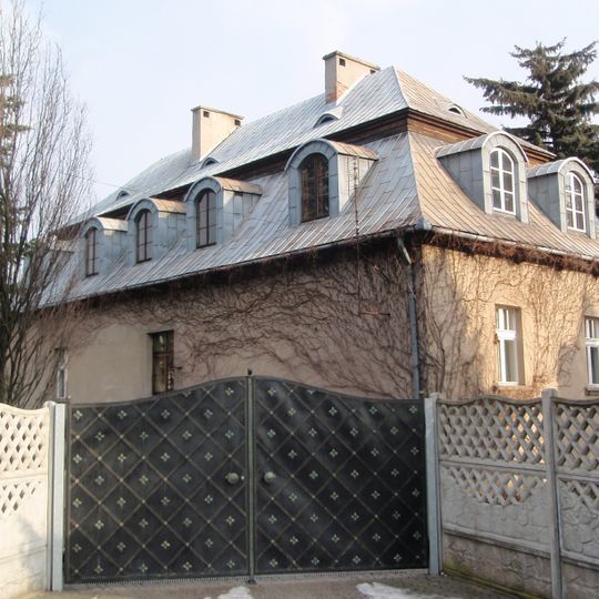 Dwór biskupów krakowskich "Lamus" w Sławkowie