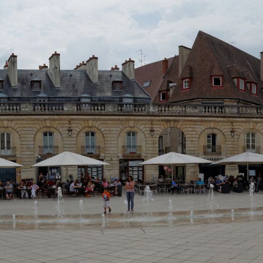 Immeuble, 22 place de la Libération