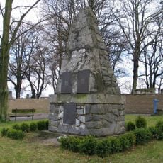 Pomník padlým z 1. a 2. světové války v Hostouni