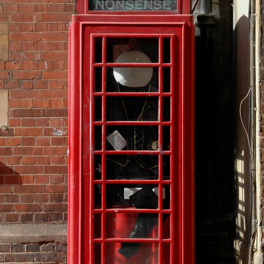 K6 Telephone Kiosk, Pembroke Street