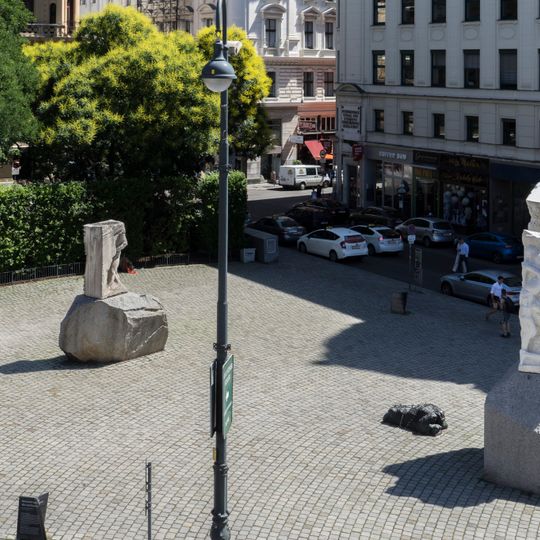 Monument against war and fascism