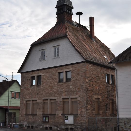 Ehemalige Schule von Kirch-Beerfurth