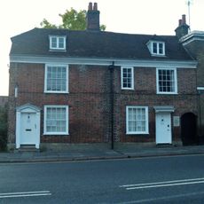 9 And 10, Broad Street