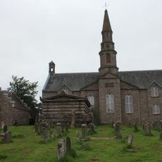 Methven Parish Church and churchyard
