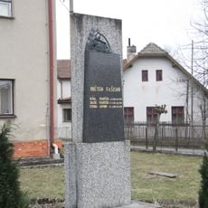 Památník obětem fašismu v Bobrůvce