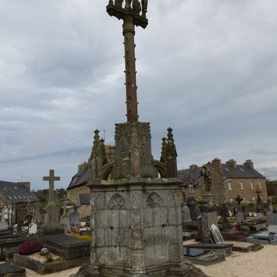 Calvaire du cimetière de Tréguier