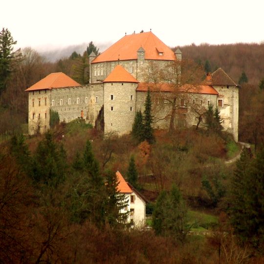 Mirna Castle