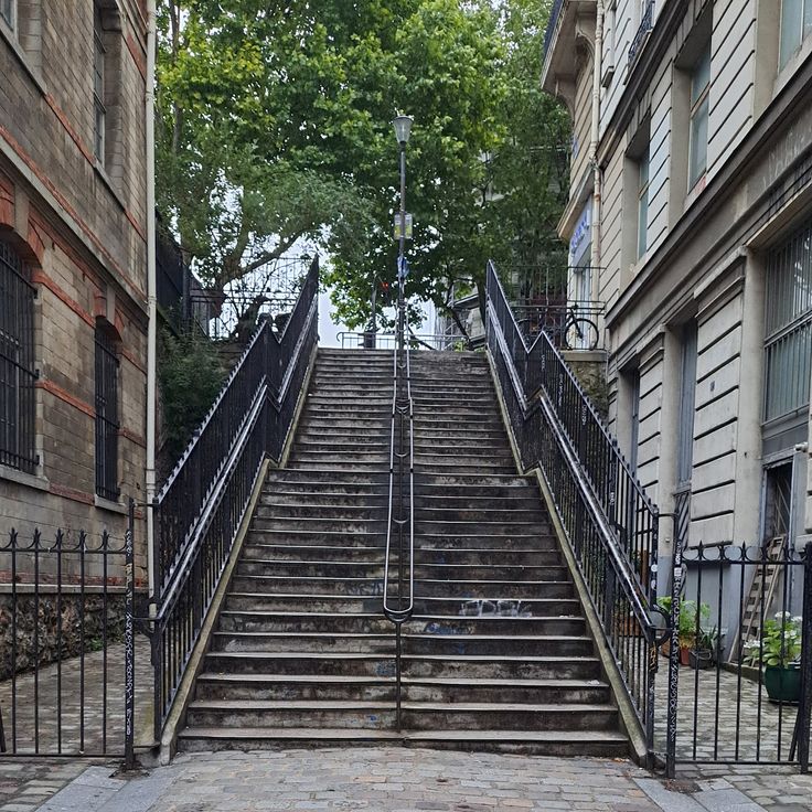 Henri Krasucki staircase