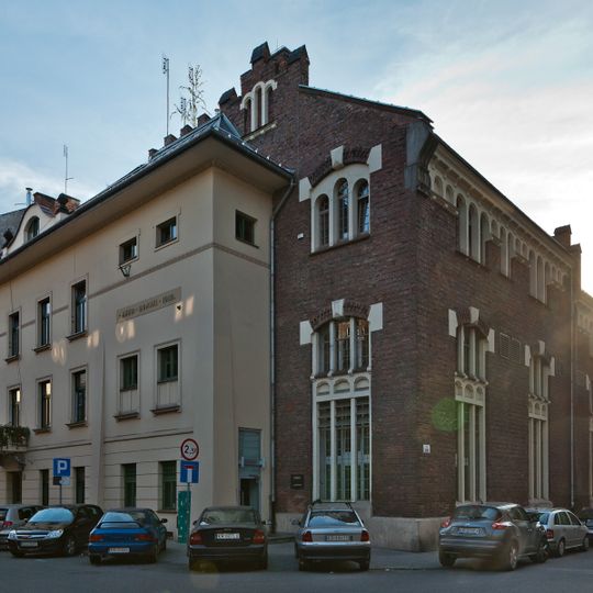 12 Asnyka street in Kraków