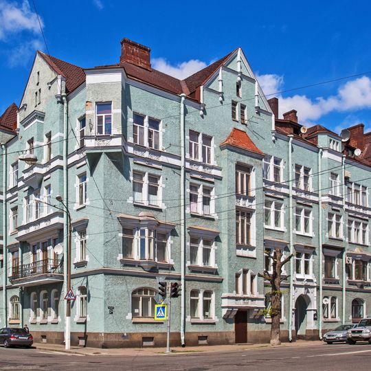 Corner House on Leningradsky Prospekt, 2 in Vyborg