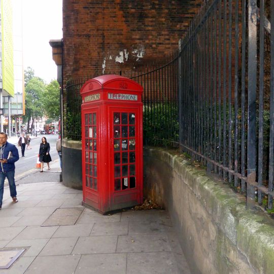 K2 Telephone Kiosk